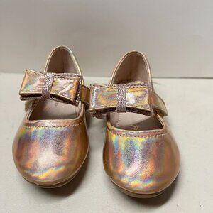 SELF ESTEEM , GIRLS SHOES ROSE GOLD WITH BOW  SIZE 7(SALE)